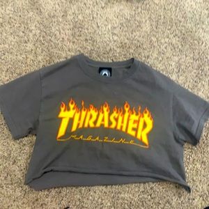 Cropped thrasher shirt